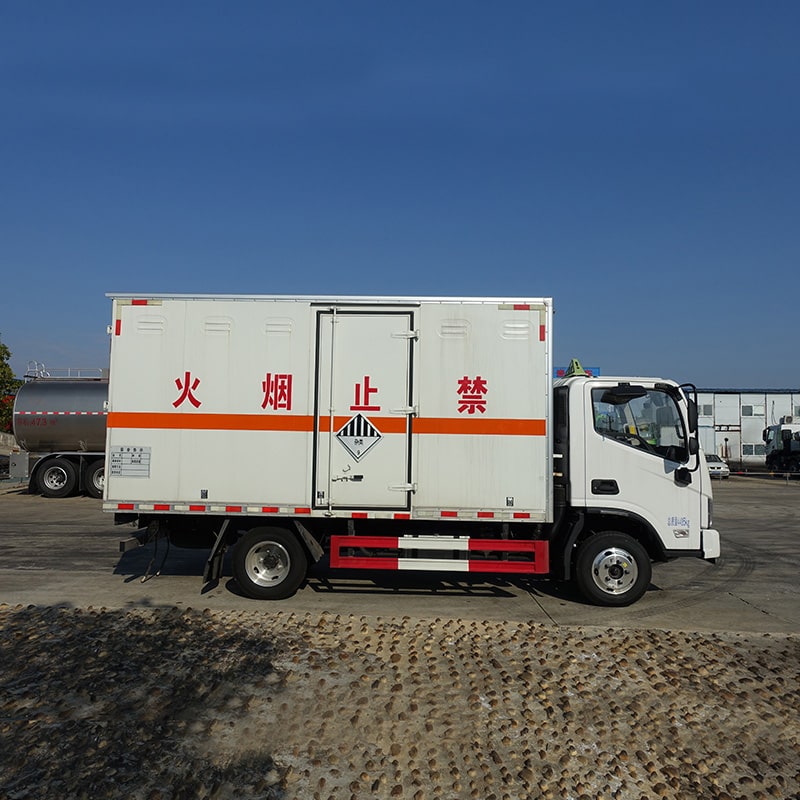 Foton 4*2 flammable gas powered fireworks transporter cart