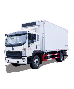 HOWO 4*2 35 cubic meter frozen meat refrigerated truck
