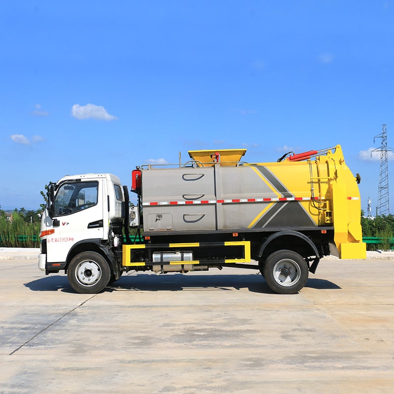 JAC 8 ton kitchen garbage truck