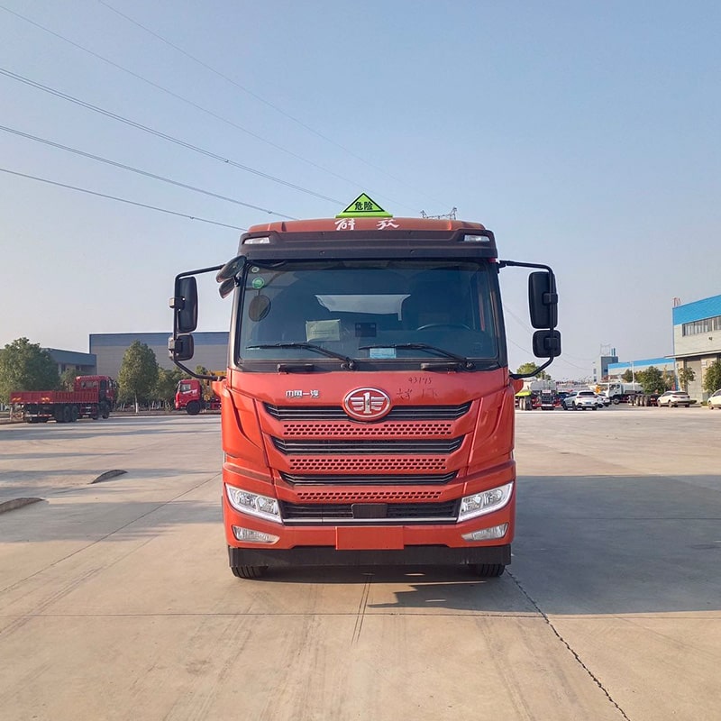 Camion-citerne FAW 4x2 14400L neuf ou d'occasion à vendre