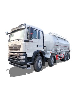 HOWO 8*4 33cbm dry powder cement transport truck