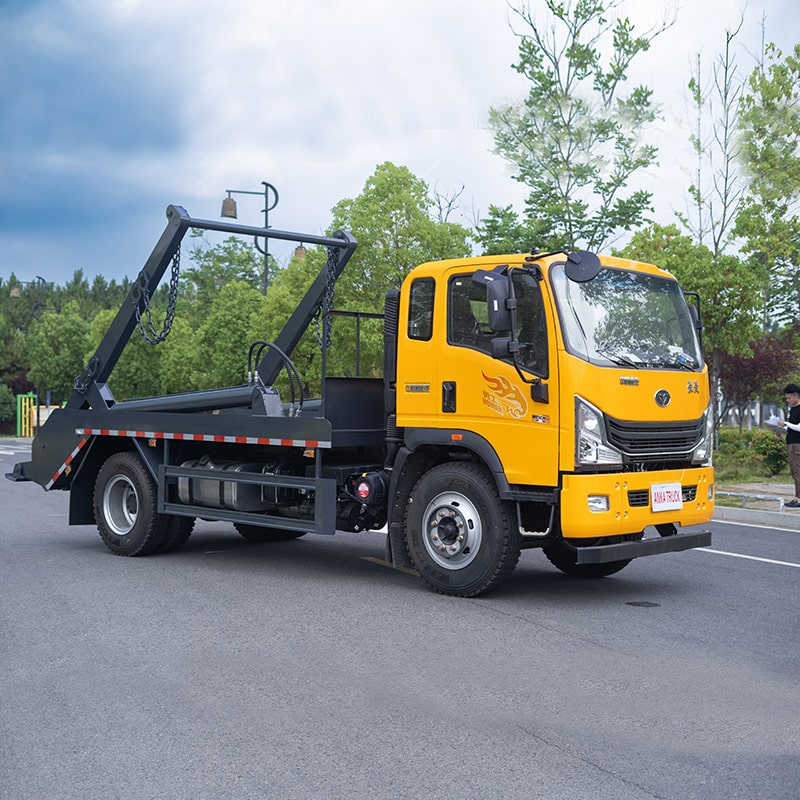 Sinotruk 7CBM skip loader swing arm waste garbage truck