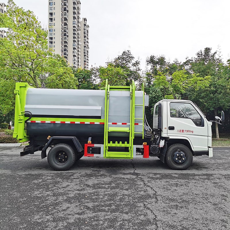 JMC 5 cbm side load compactor garbage truck