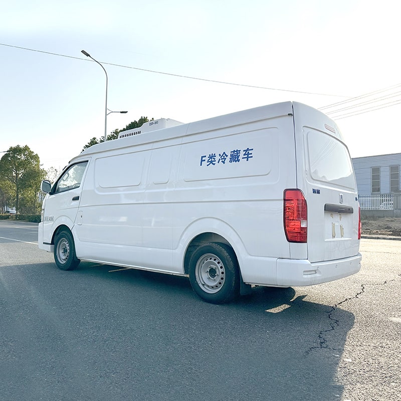 China brand electricity frozen meat refrigerator trucks