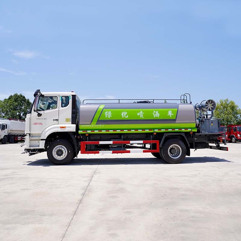 Camion-citerne à eau Howo camion-citerne à eau arroseur
