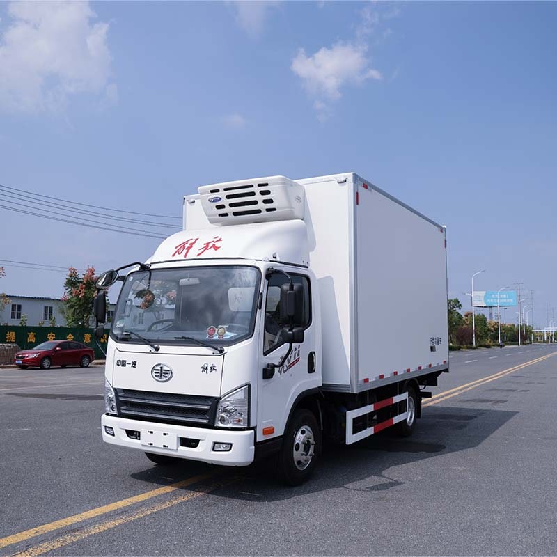 Faw 4x2 RHD Freezer Truck Meat Fruit Fish Cold Van Truck