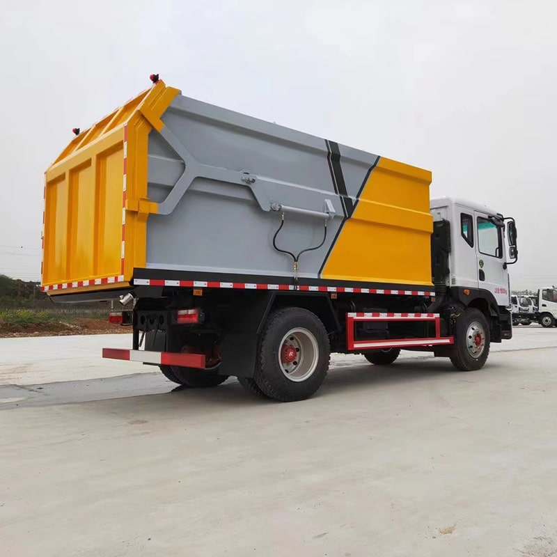 Dongfeng 4*2 Q345 carbon steel hydraulic garbage truck