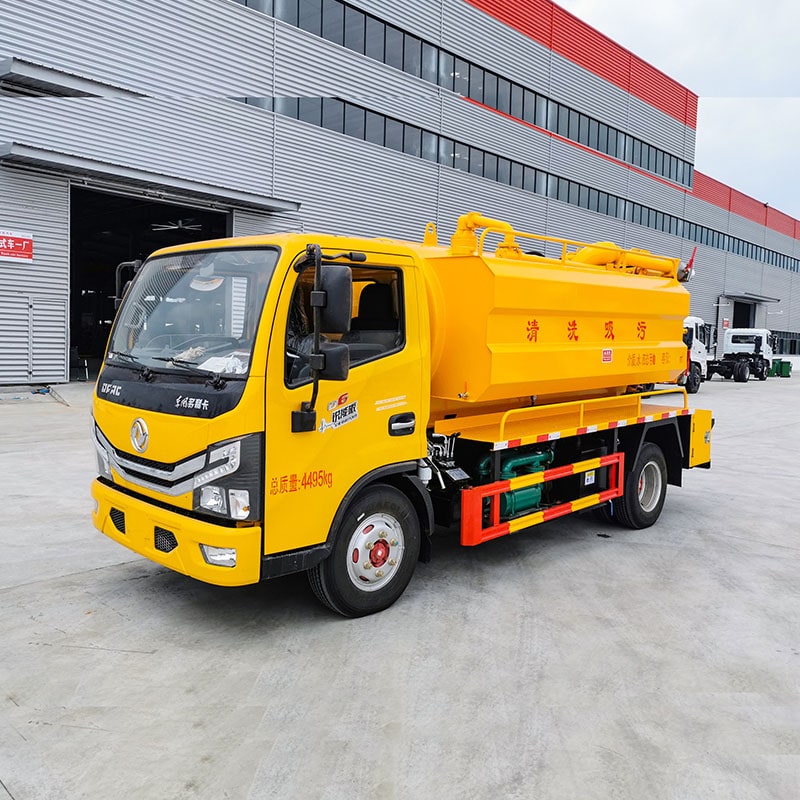 Dongfeng 4*2 6000L sewage suction cleaning truck