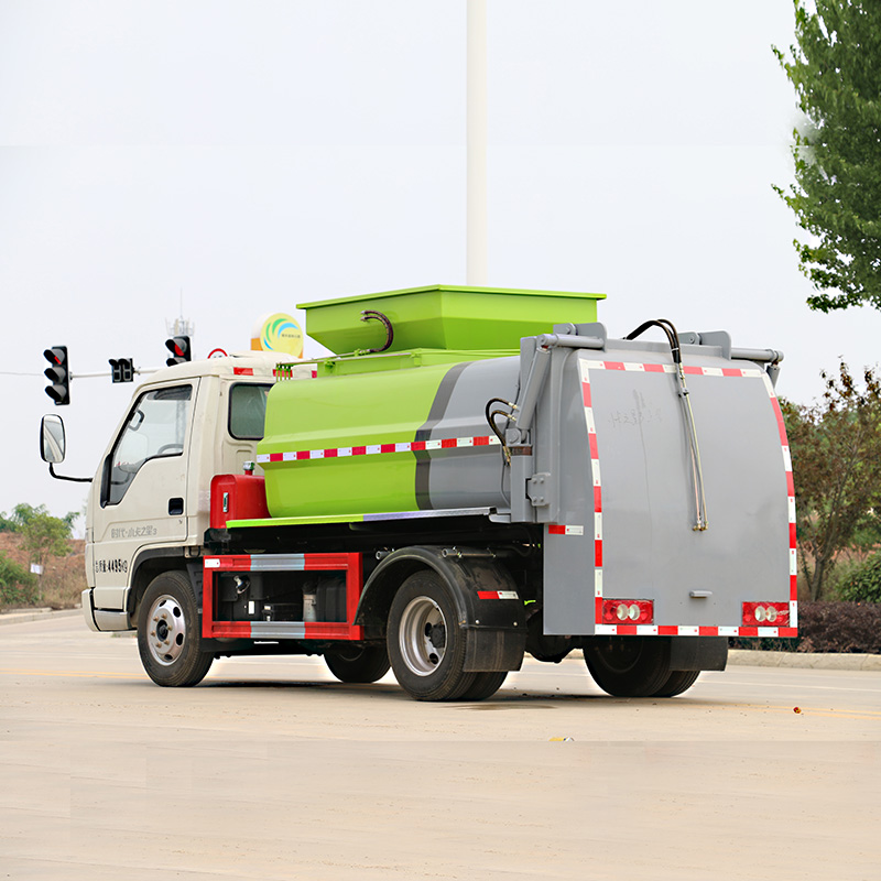 Foton 4*2 4 ton small kitchen waste garbage truck