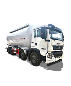 HOWO 30 cbm 8*4 wheat corn cement material tank truck