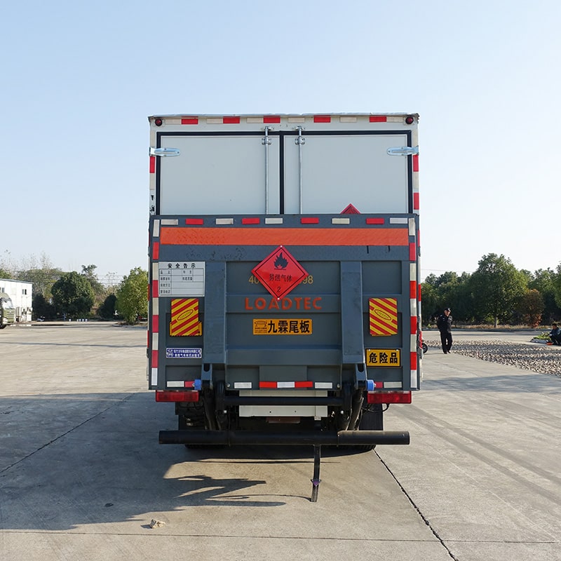 FAW firecracker transport truck explosive transport vehicle
