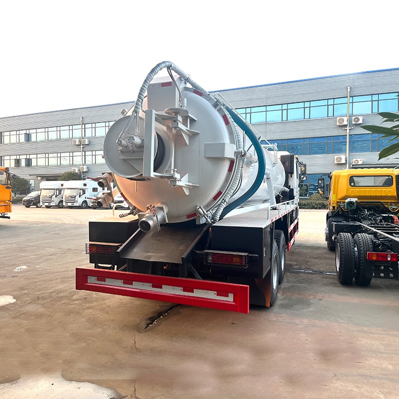 شاحنة شفط مياه الصرف الصحي Shacman 6x4 20CBM شفط مياه الصرف الصحي البرازية
