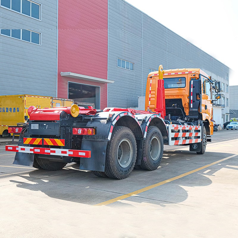 Shacman Heavy 6x4 18CBM Hook Lift Garbage Truck
