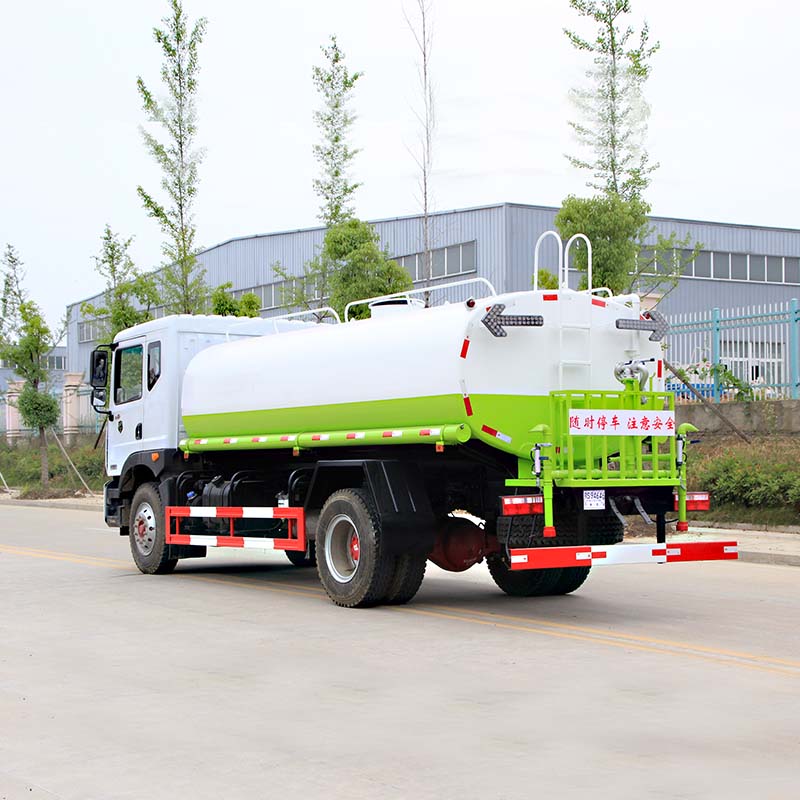 Dongfeng 12000L water tank truck