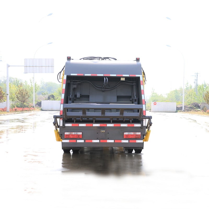 Camion à ordures compacteur à chargement arrière JAC 8cbm