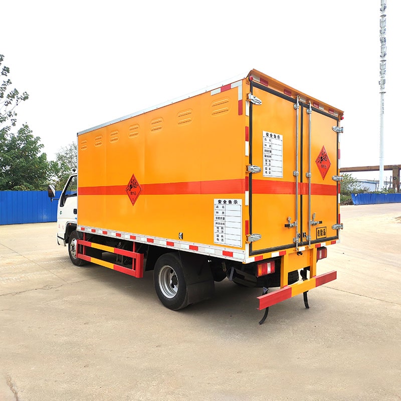 JMC good quality rectangular explosive transporting truck