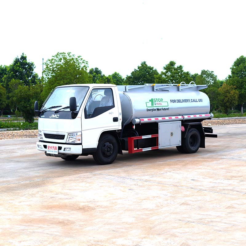 JMC 5000L fuel tank truck
