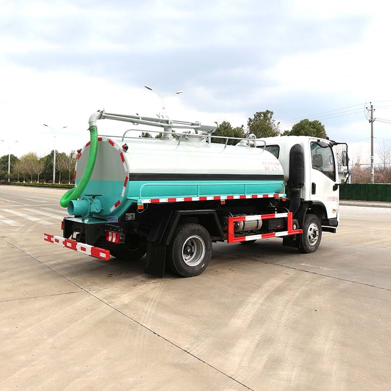 FAW 5000L manual vacuum pump fecal suction truck