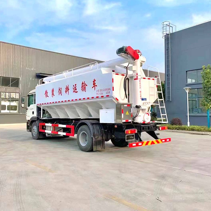 HOWO hydraulic discharge 12 ton bulk feed truck