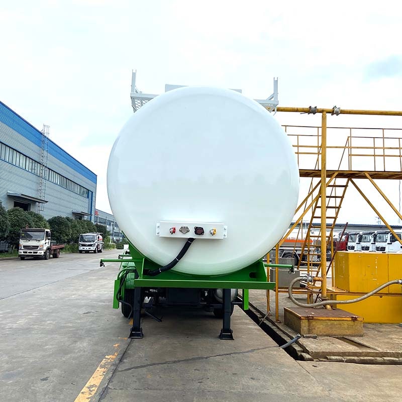 Semi Trailer Aluminum Oil Water Liquid  Fuel Tanker Truck