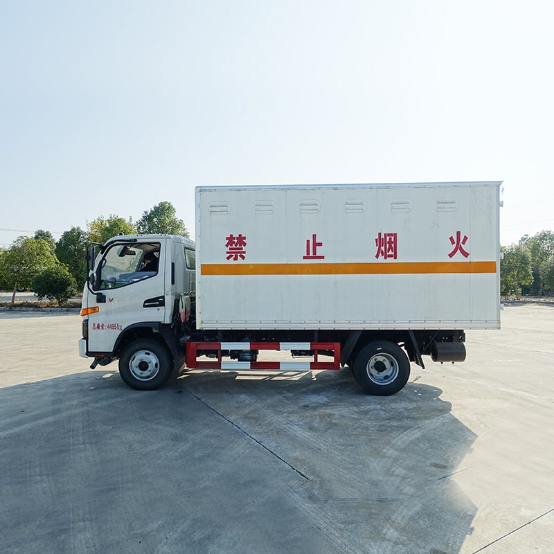 JAC 4*2 dangerous goods explosive carrying vehicle for sale