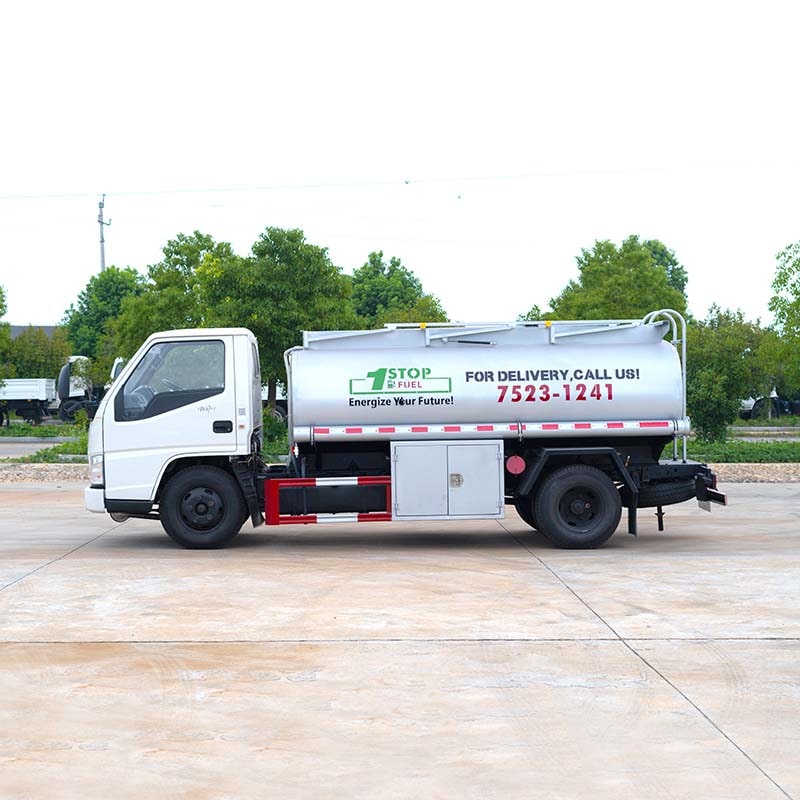 JMC 5000L fuel tank truck