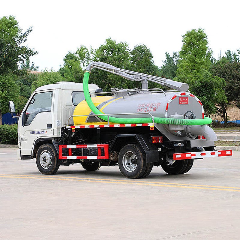 FOTON new or used 2.5 ton fecal vacuum sewage suction truck