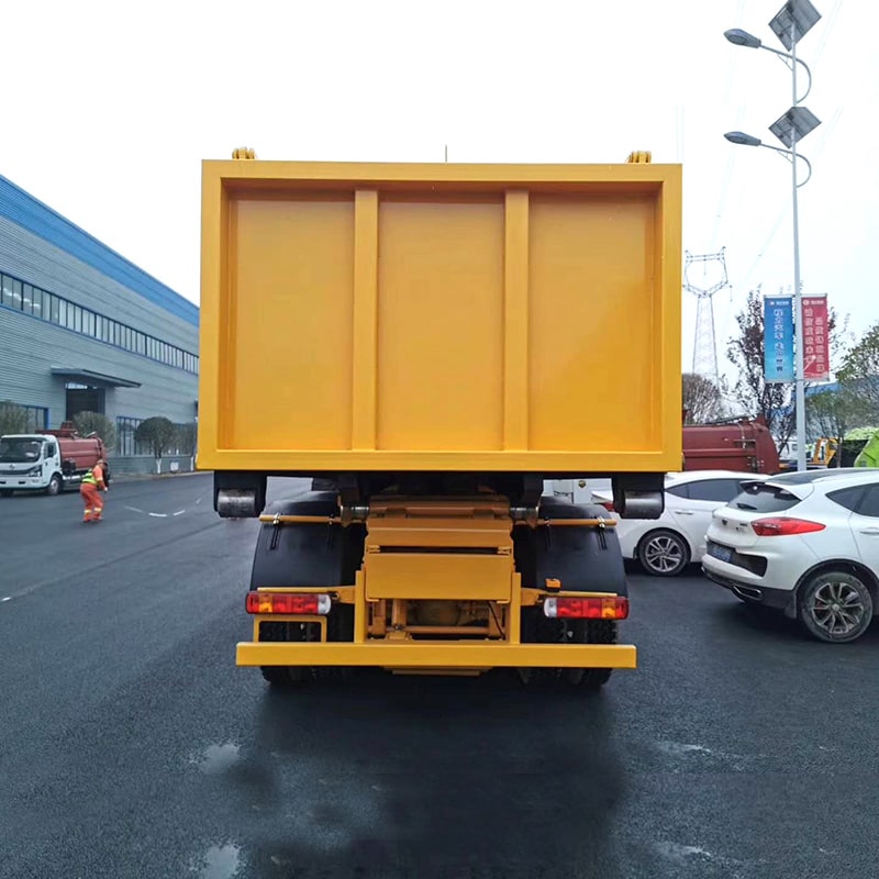 New or Used Howo 6x4  25 Ton Roll Off Refuse Collector Truck