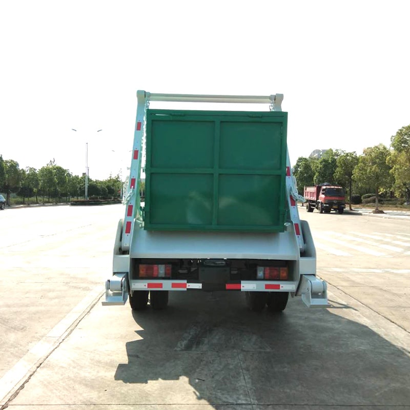 ISUZU 6 CBM Swing Arm Garbage Collection Skip Truck Price