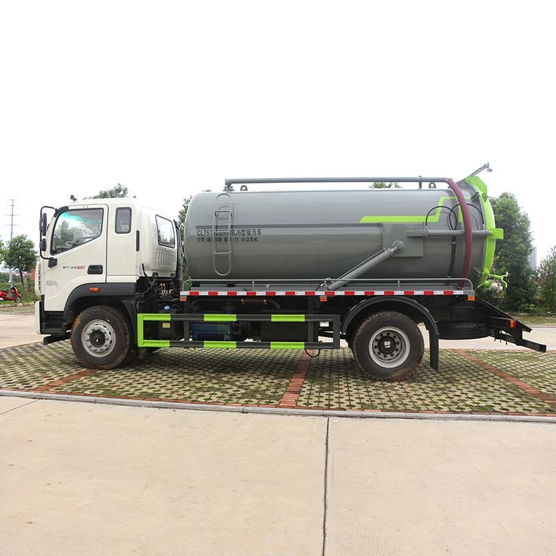 12000L 4*2 sewage suction truck with vaccum pump