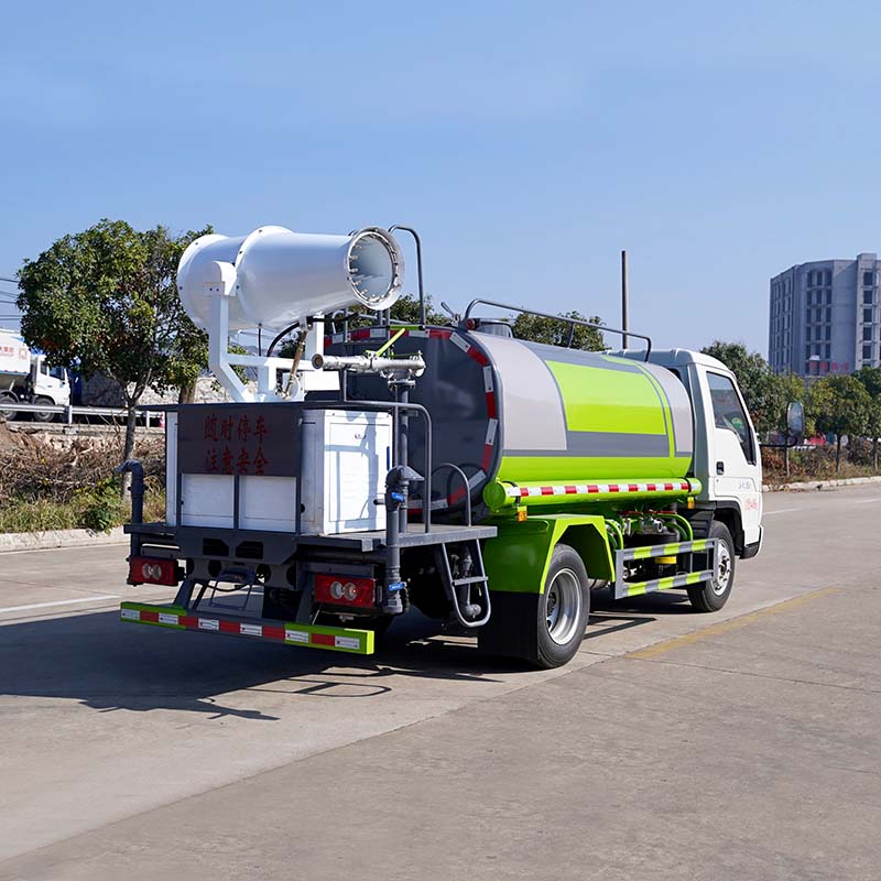Foton 3000L mini water tank truck sprinkler water truck