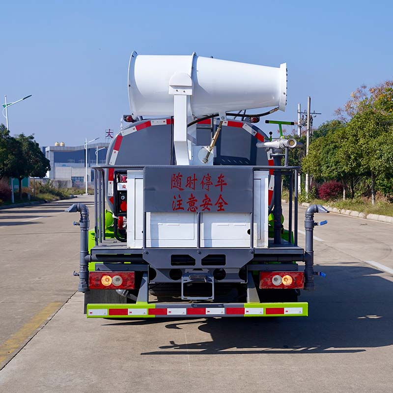 Foton 3000L mini water tank truck sprinkler water truck