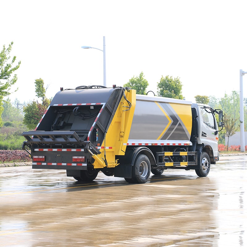 Camion à ordures compacteur à chargement arrière JAC 8cbm