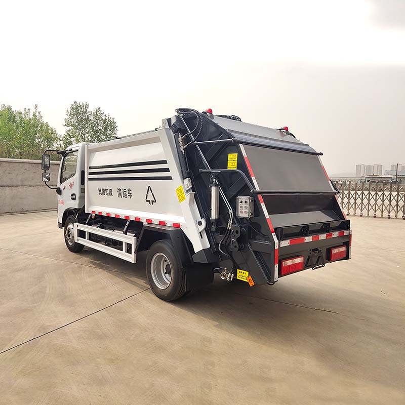 DongFeng 5m3 Garbage Compactor Truck