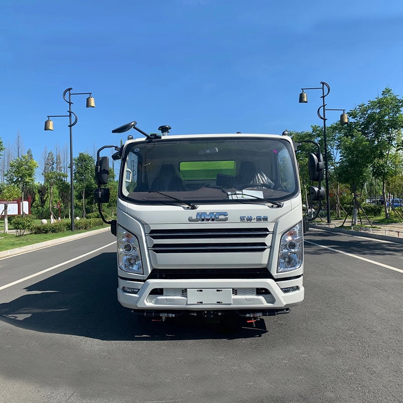 China JMC 4*2 malaysia vacuum road sweeper truck