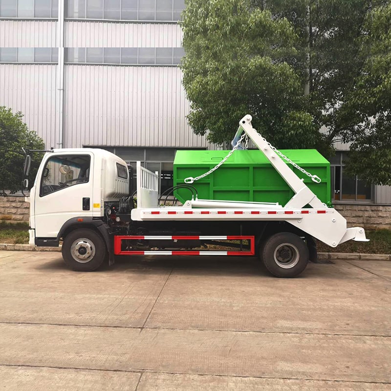 Howo 4 cubic meter swing arm garbage truck for sale