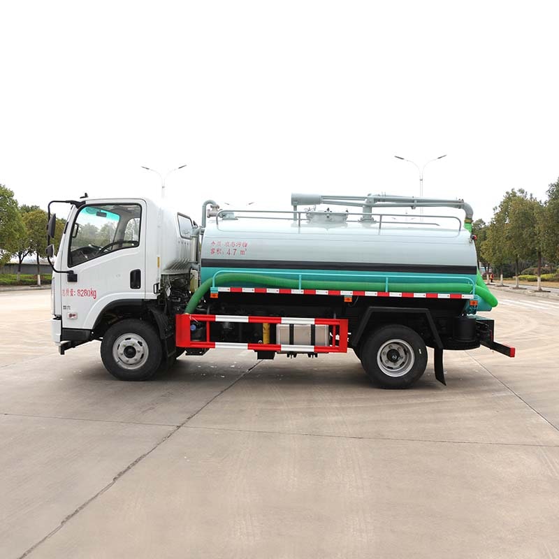 FAW 5000L manual vacuum pump fecal suction truck