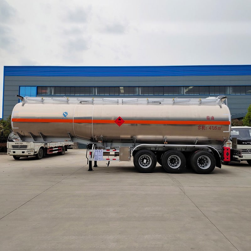 Aluminum Alloy 42000L 3 Axle Water Edible Oil Delivery Tank