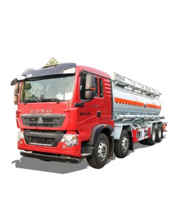 HOWO 8*4 HCL chemical sodium acid solution transport truck