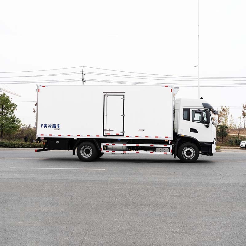 HOWO 8x4 refrigerated truck