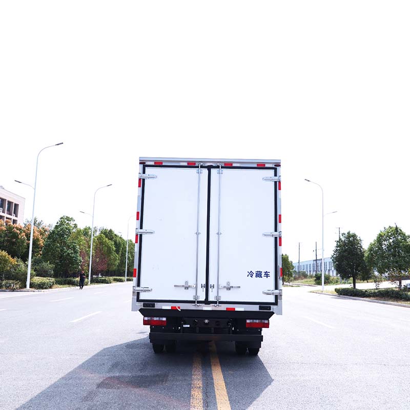 Faw 4x2 RHD Freezer Truck Meat Fruit Fish Cold Van Truck