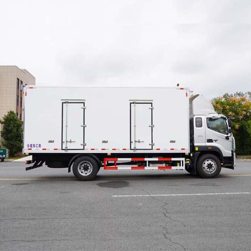 Foton 4x2 Refrigerator Cooling Van Refrigerated Truck
