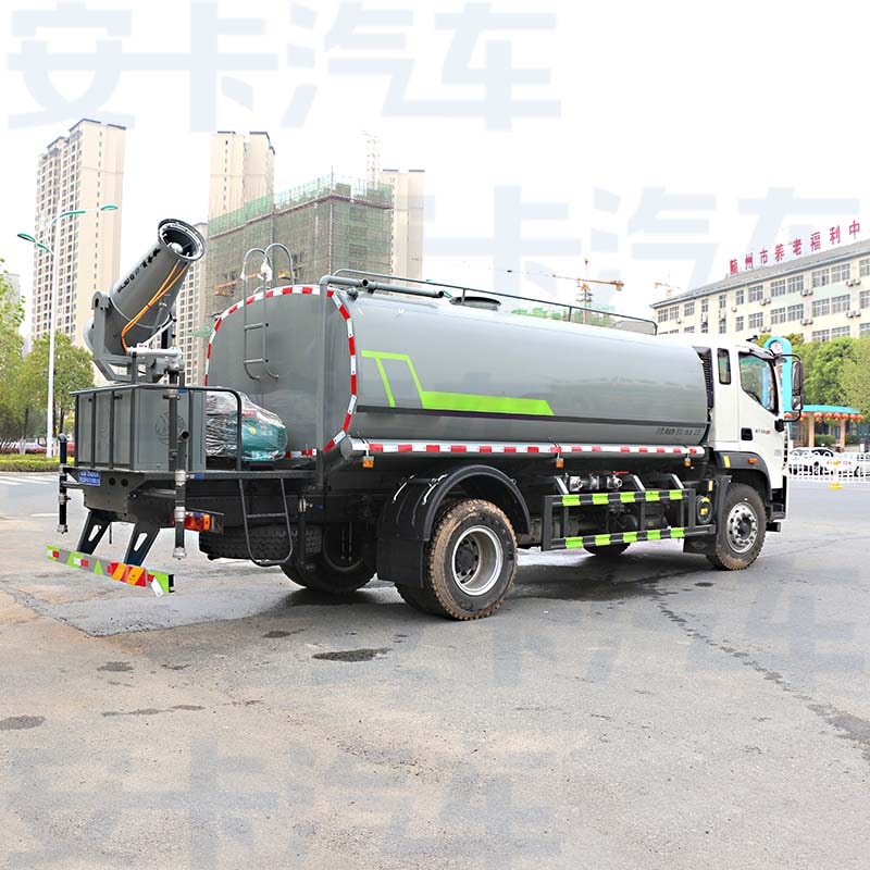 Foton 16000L water tank truck sprinkler