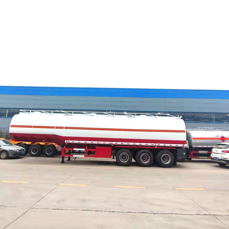 Citerne de transport de fioul à 3 essieux, 40 000 litres, neuve ou d'occasion