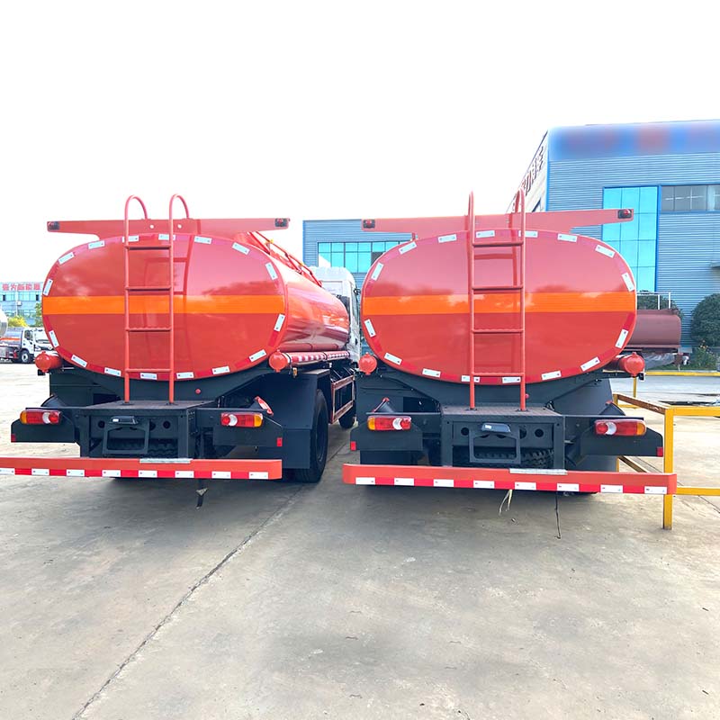 DongFeng 12000L Diesel Oil Transporter Fuel Tanker Truck