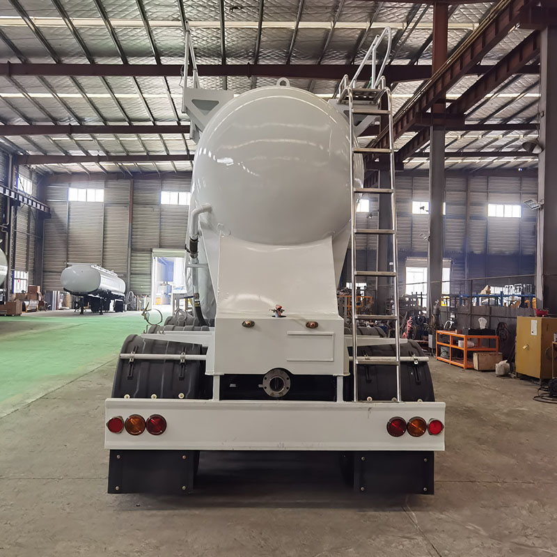 28cbm semi-trailer bulk cement powder tanker truck for sale