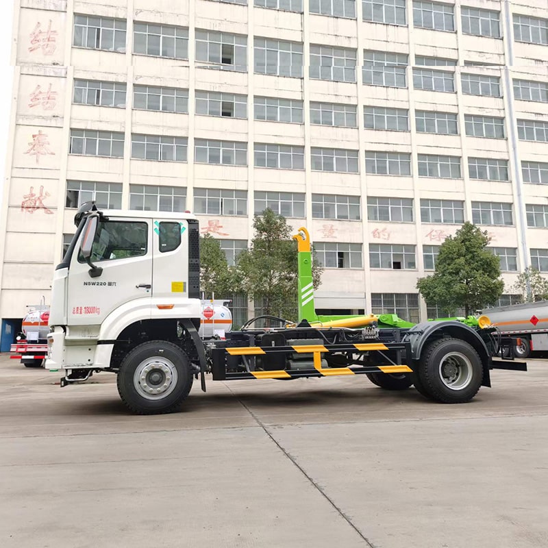 Howo 18 Ton Hook Lift Waste Collecting Garbage Truck Price