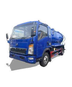 Camion d'aspiration des eaux usées fécales à vide SINOTRUK 4*2 5 cubes