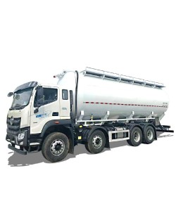 FOTON 8*4 33 cbm powder material transport truck