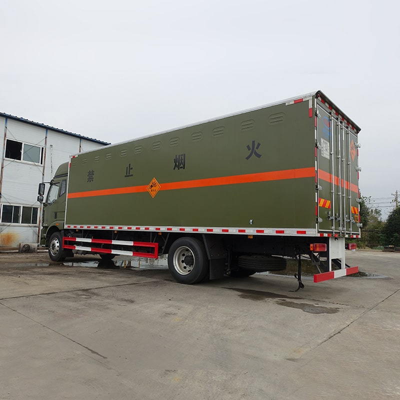 FAW blasting equipment transport truck with cheap price
